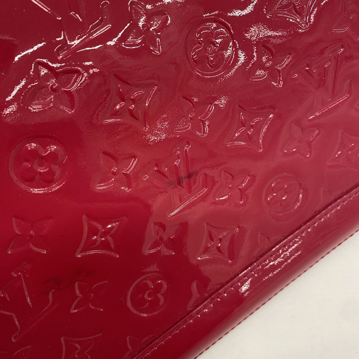 Louis Vuitton Handbag Vernis Alma PM Rose Indien — view 8