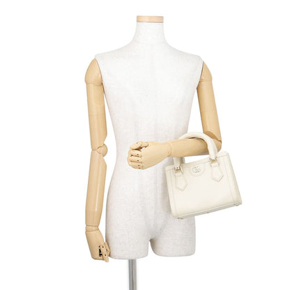 Gucci Diana Leather 2-Way Shoulder Bag — view 4
