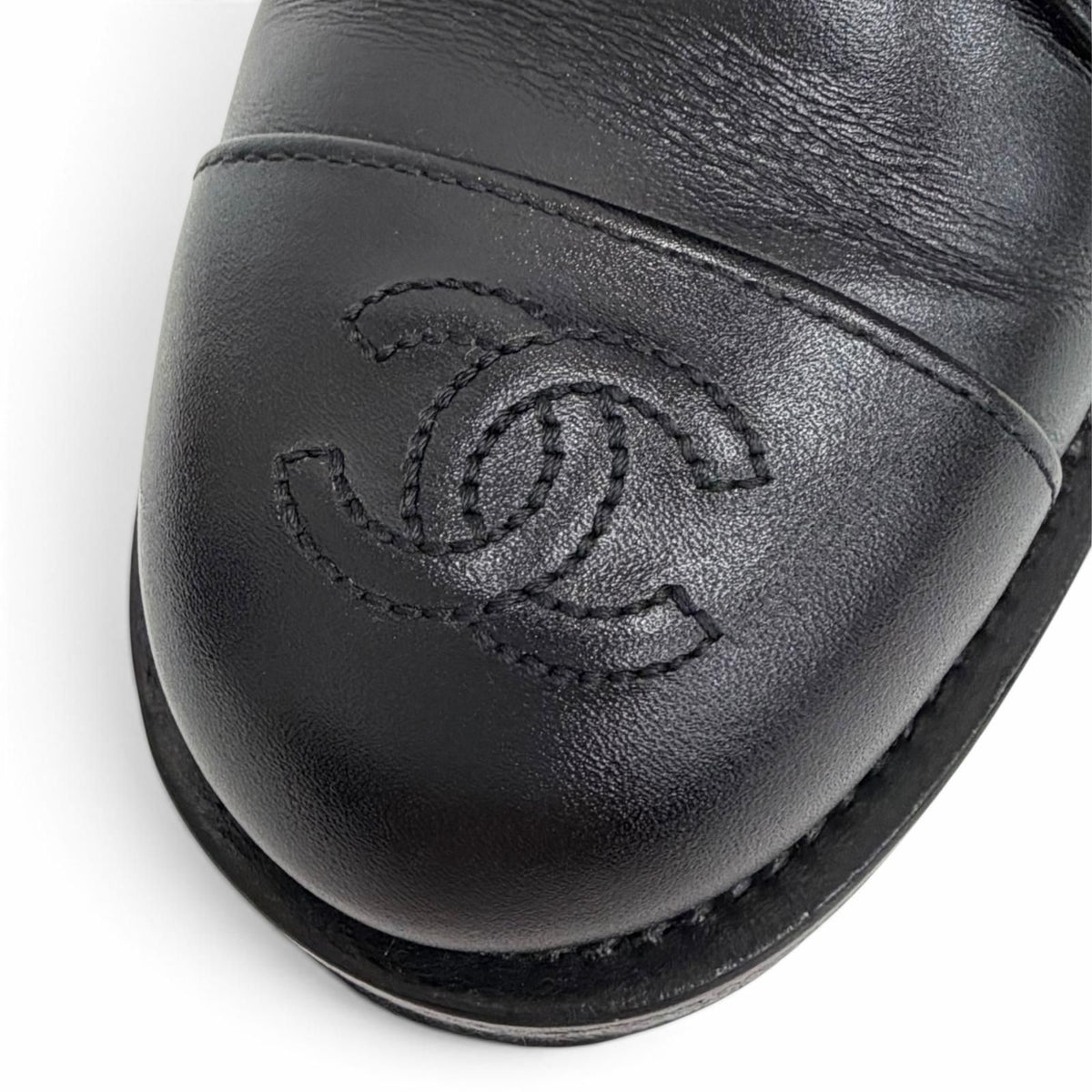 Chanel Leather CC Logo Stitch Side Zip Lace-up Short Boots Black — view 8