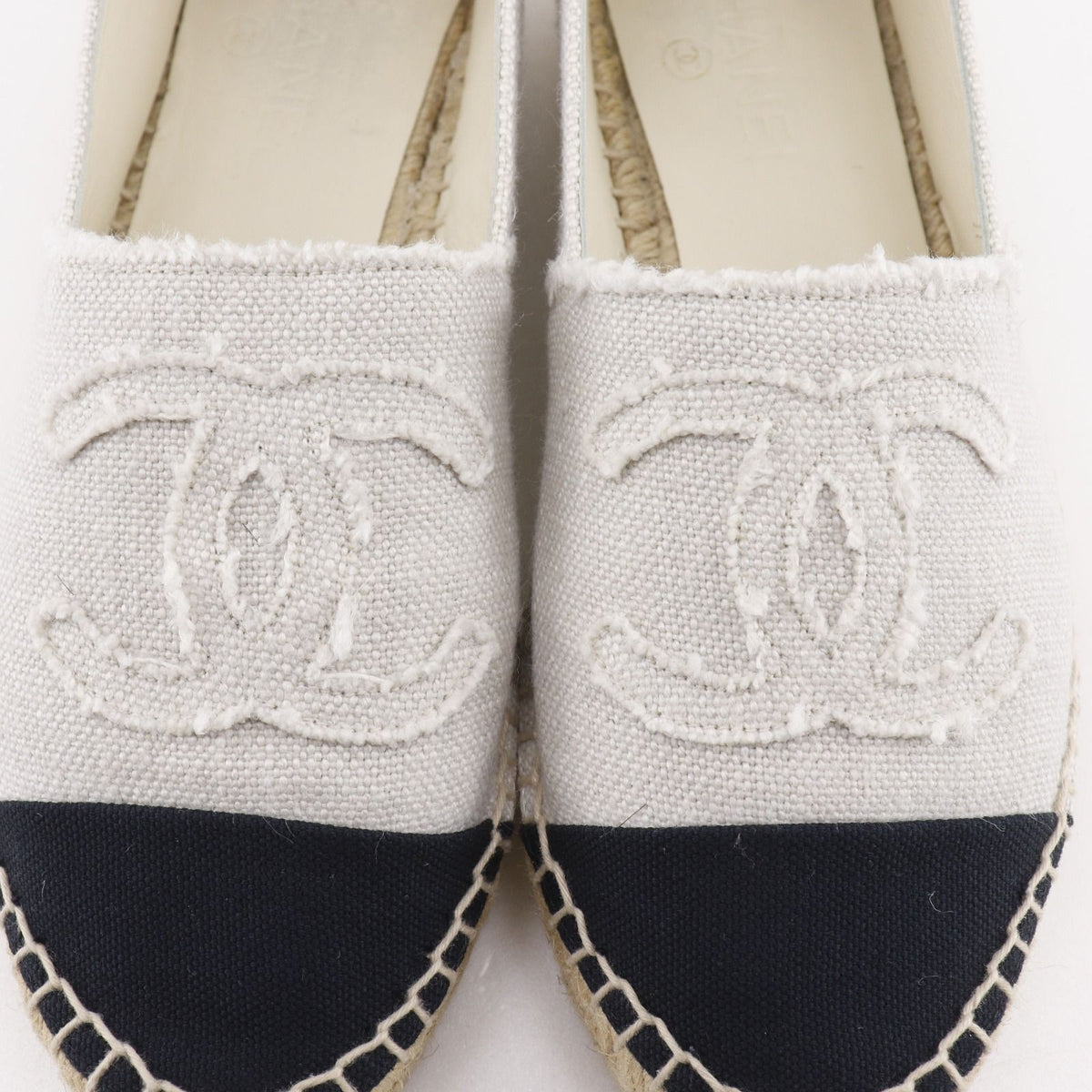 Chanel Espadrilles CC Logo Linen Off White Slip-on — view 7