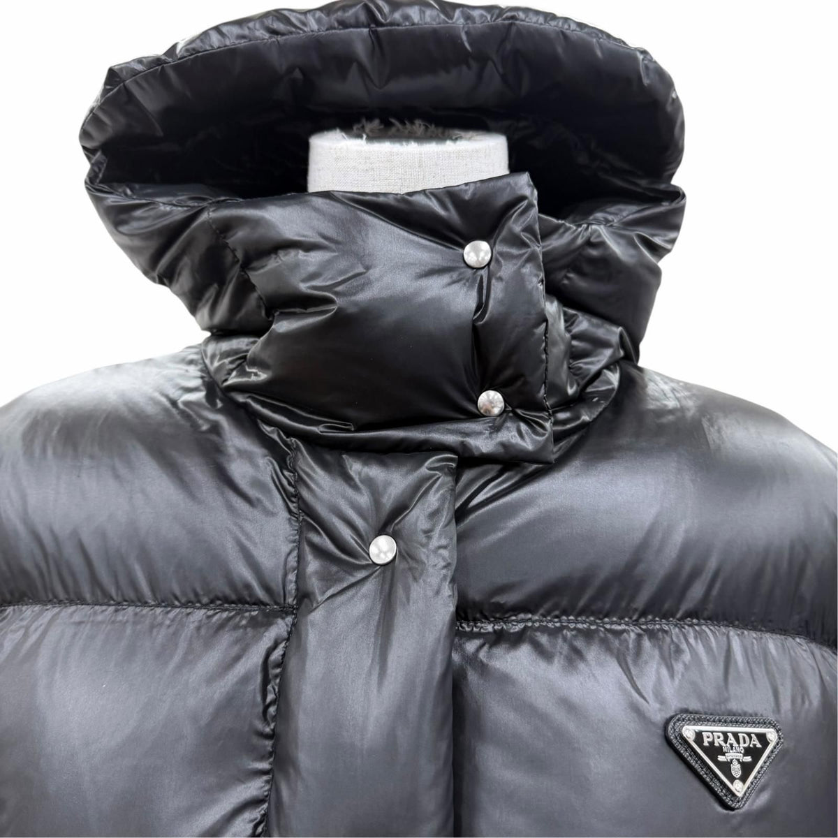 Prada Triangle Logo Cropped Convertible 2-Way Down Vest Black 38 — view 3