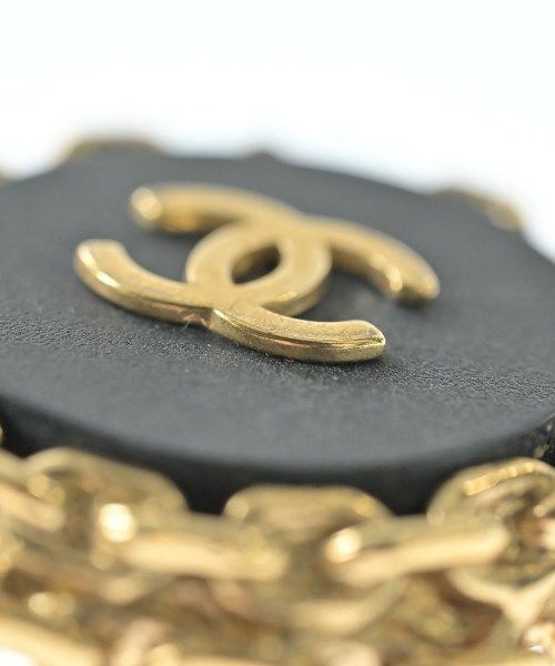Chanel Earrings Gold — view 4