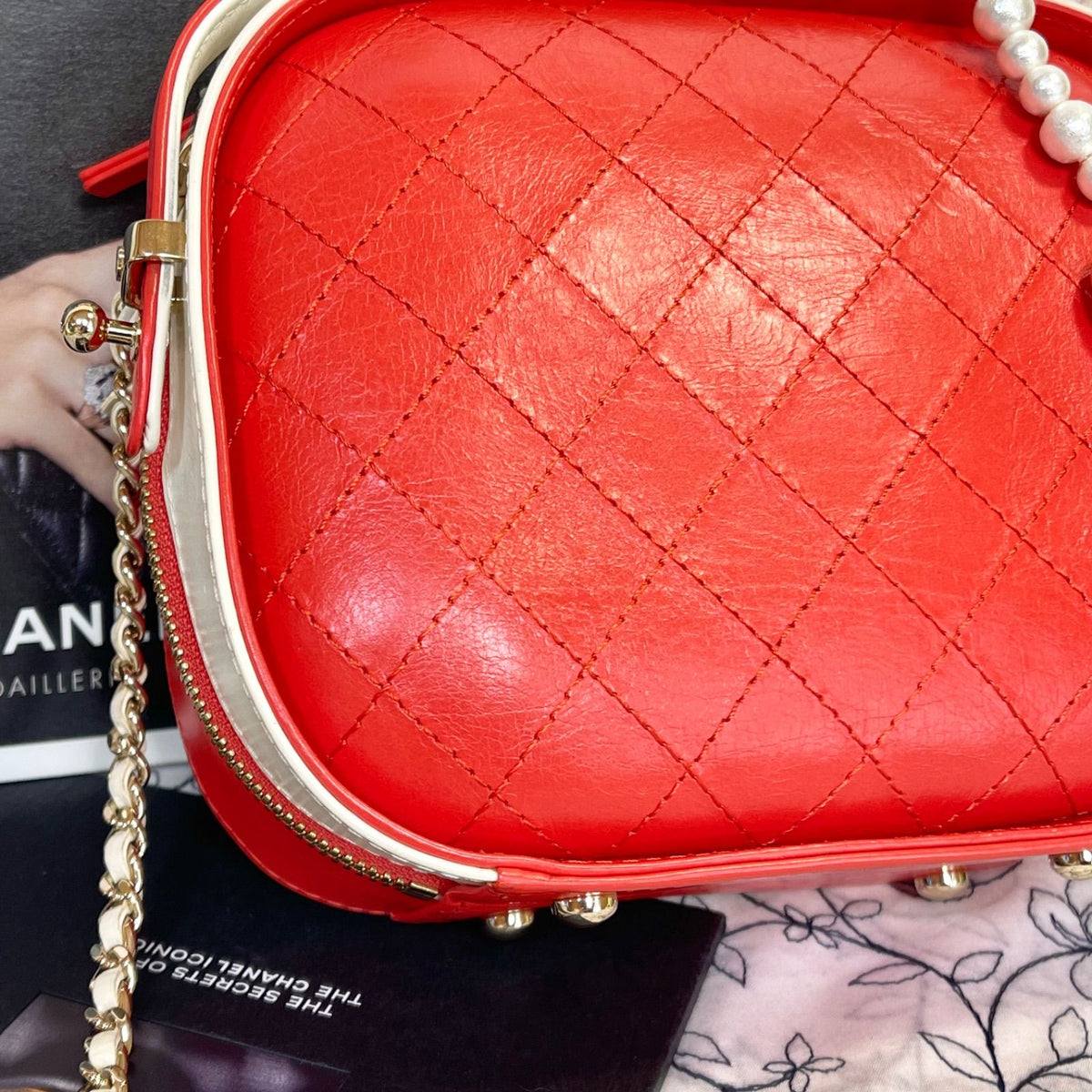 Chanel Camera Bag Quilted Chain — view 6