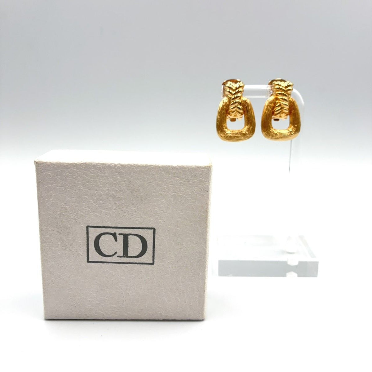 Dior Twist Door Knocker Shape Gold Plated Earrings — view 8