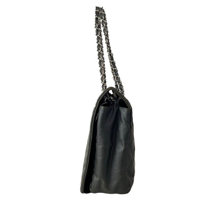 Chanel Shoulder Bag Maxi Quilted Gray Chain Silver — view 4