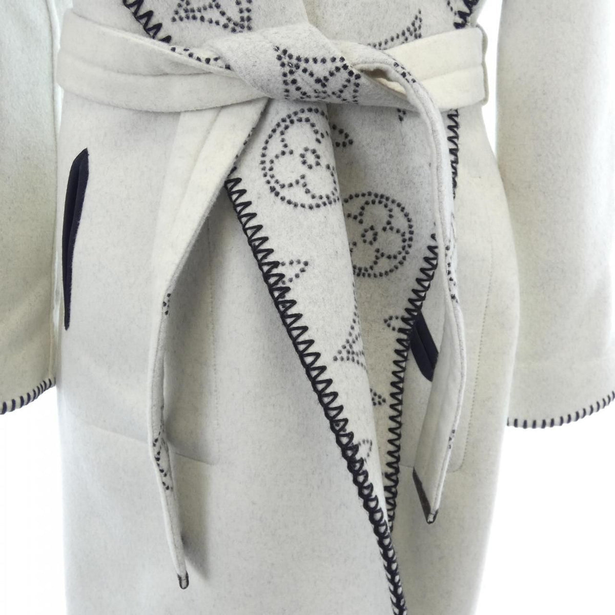 Louis Vuitton Reversible Mahina Monogram Wrap Coat — view 8
