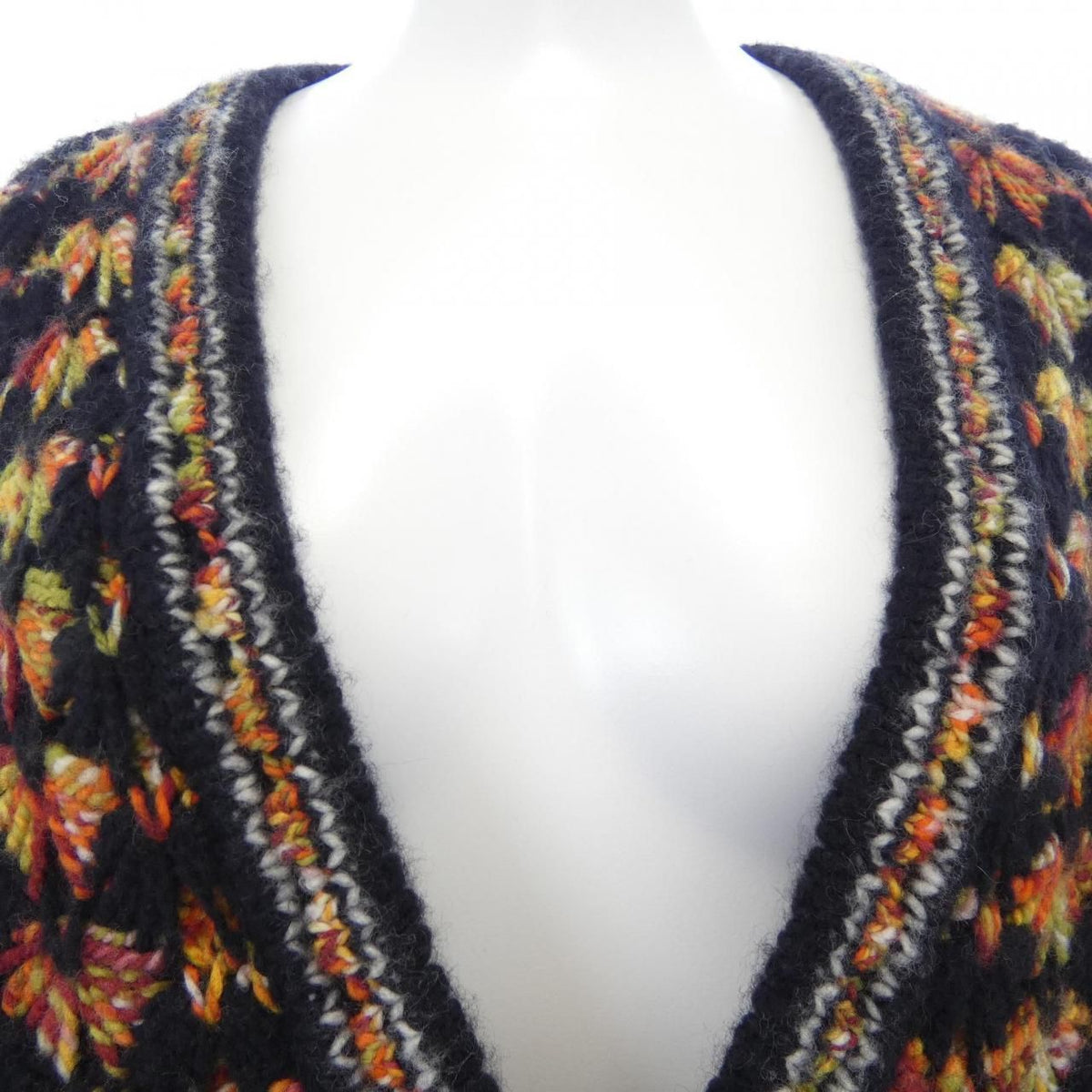 Chanel 23A Cardigan Black — view 6