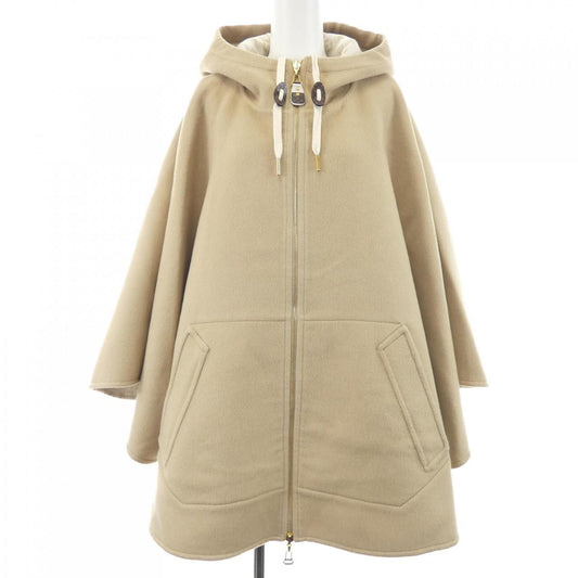 Louis Vuitton Cape Beige