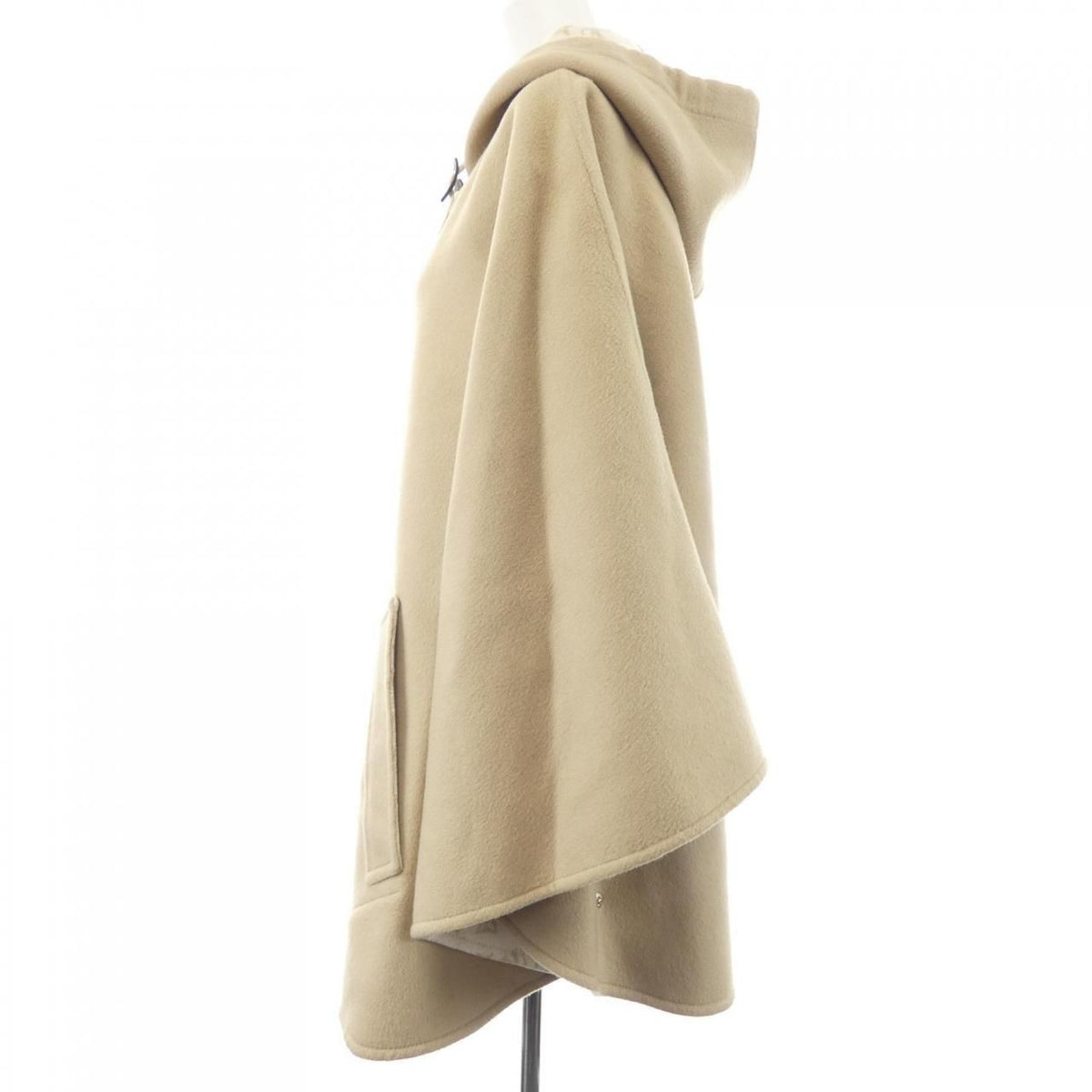 Louis Vuitton Cape Beige — view 7