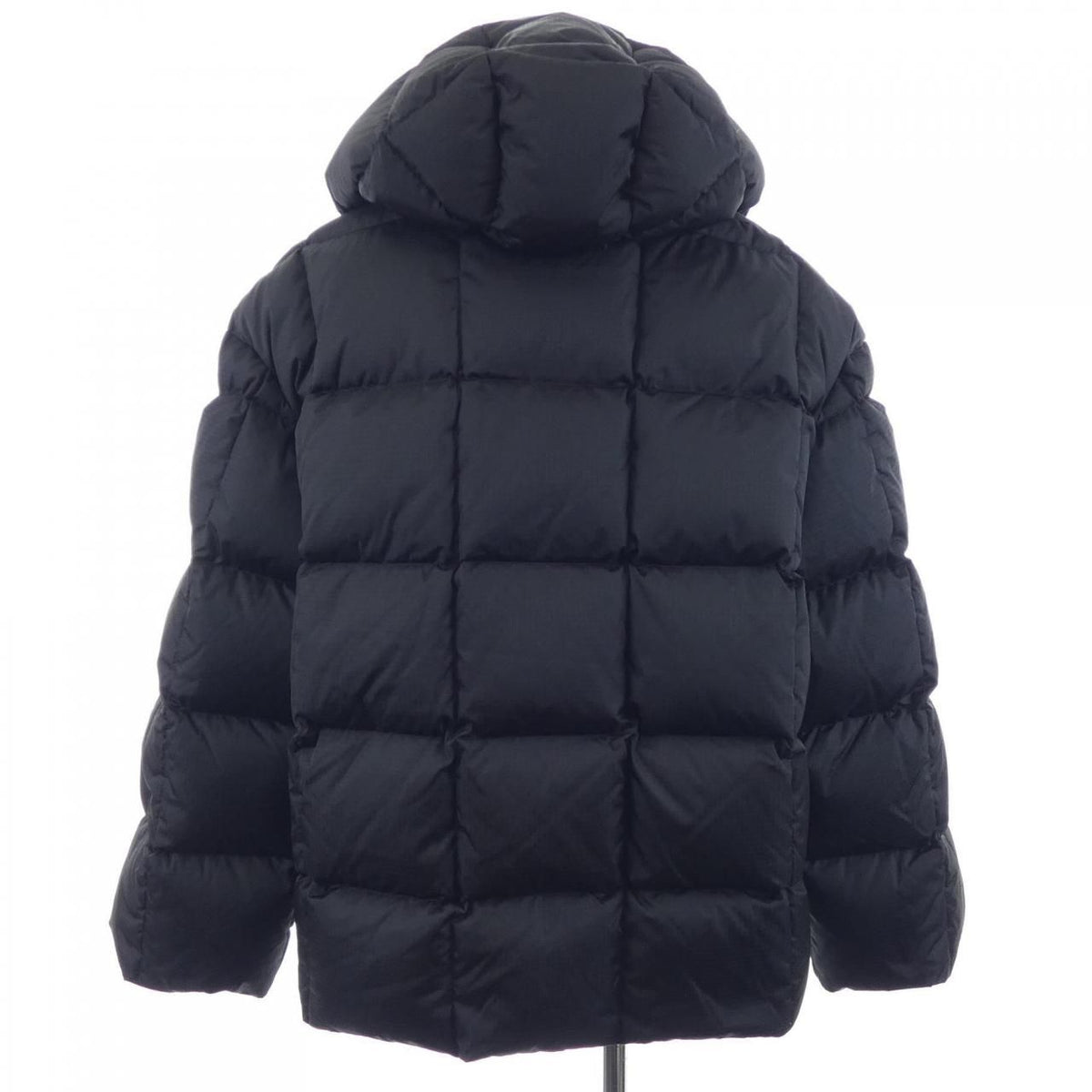 Louis Vuitton Long Sleeve Pillow Puffer Jacket Down — view 2