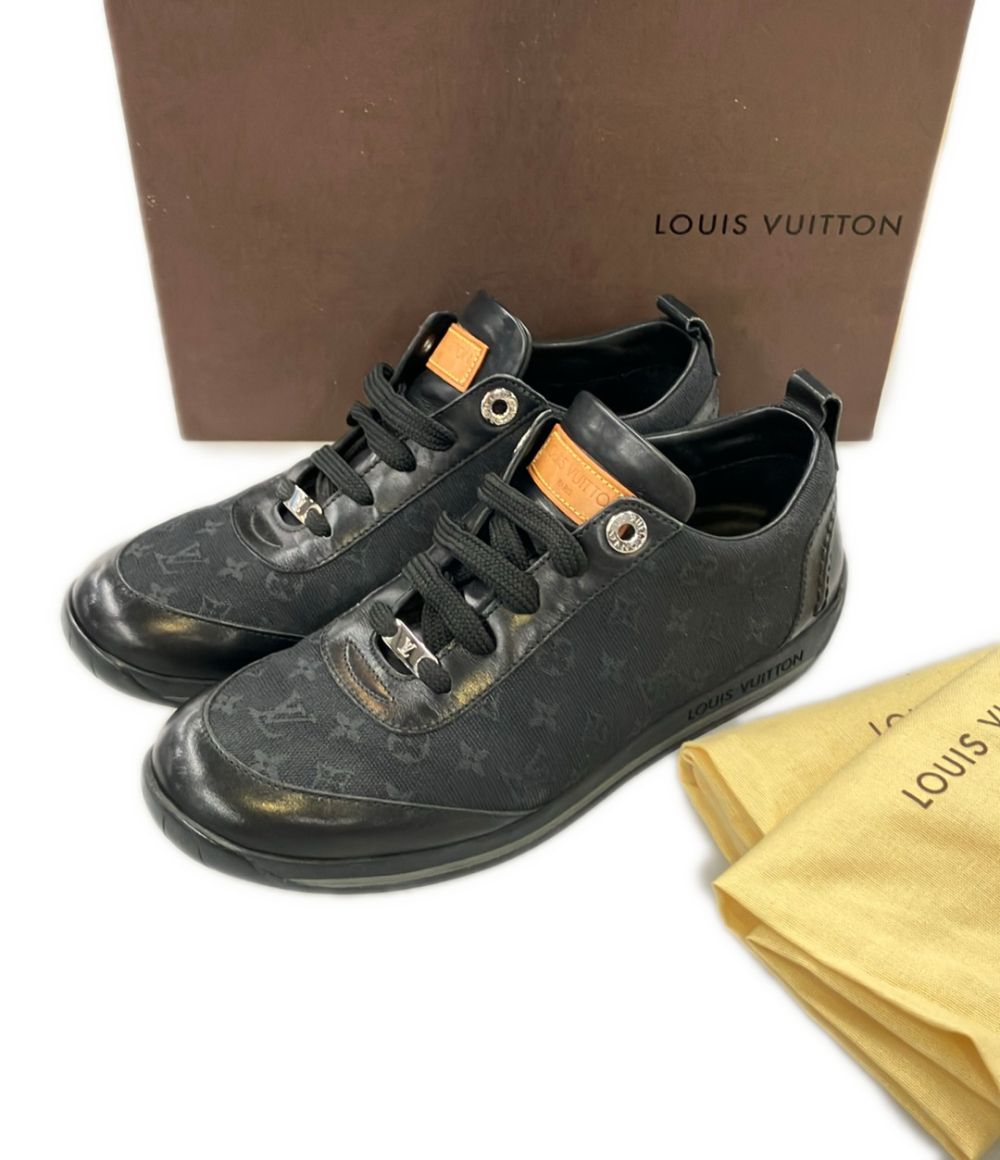 Louis Vuitton Low-Top Sneakers Monogram