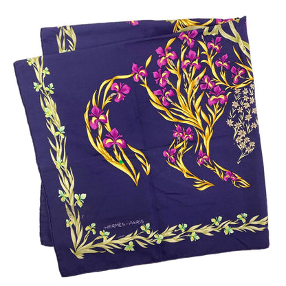 Hermes Carre 90 Scarf Silk — view 2