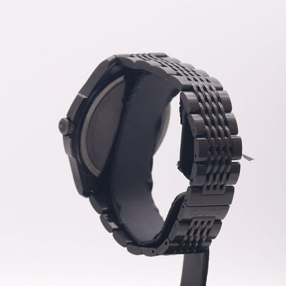 Gucci G-Timeless 126.2 Date Black Dial Watch — view 3