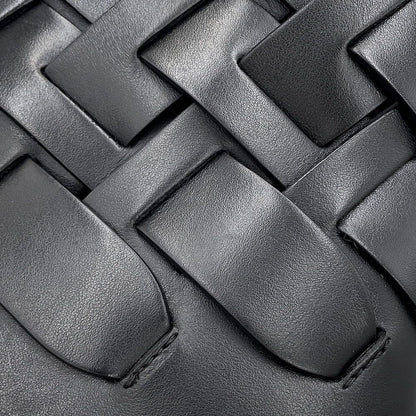 Prada Shoulder Bag Braided Leather Black — view 7