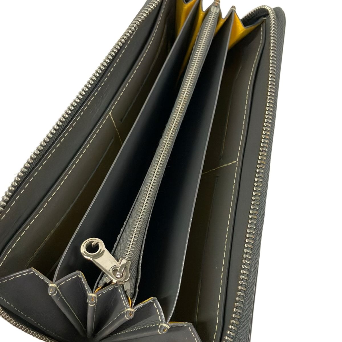 Goyard Wallet Matignon Gray Ivory Leather — view 3