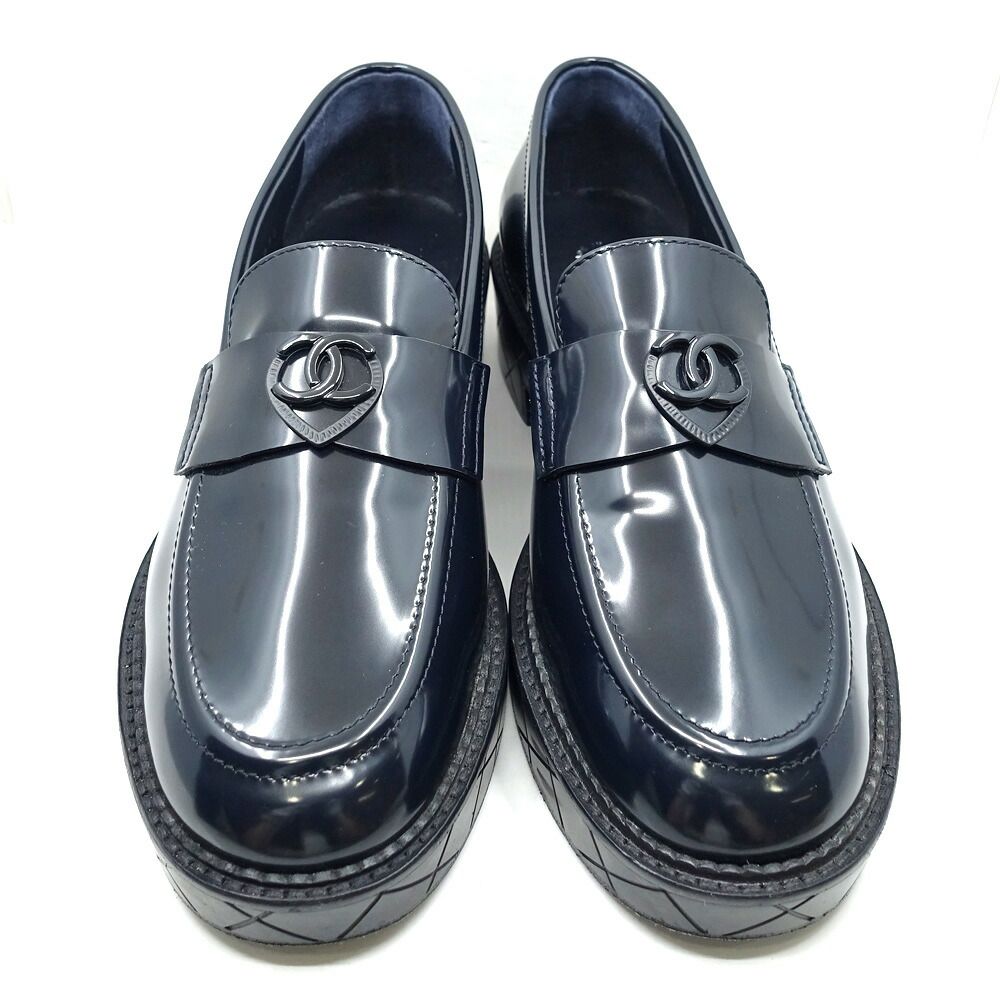 Chanel Loafers Moccasin Shoes Black CC Logo — view 5