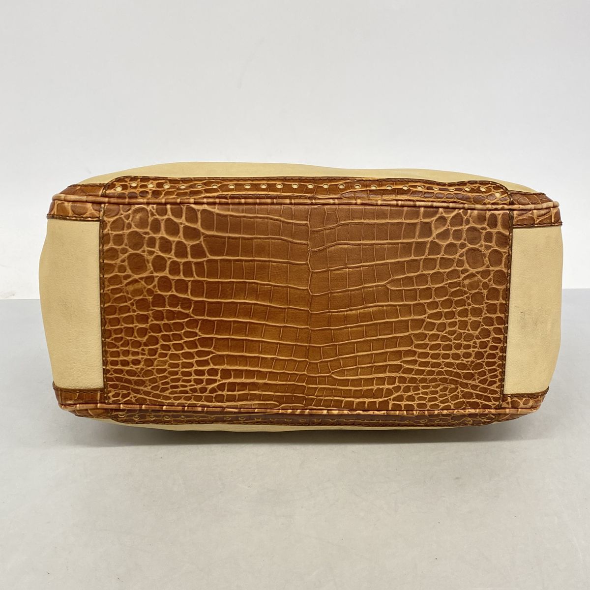Celine Handbag Boogie Bag Leather Brown Gold — view 3
