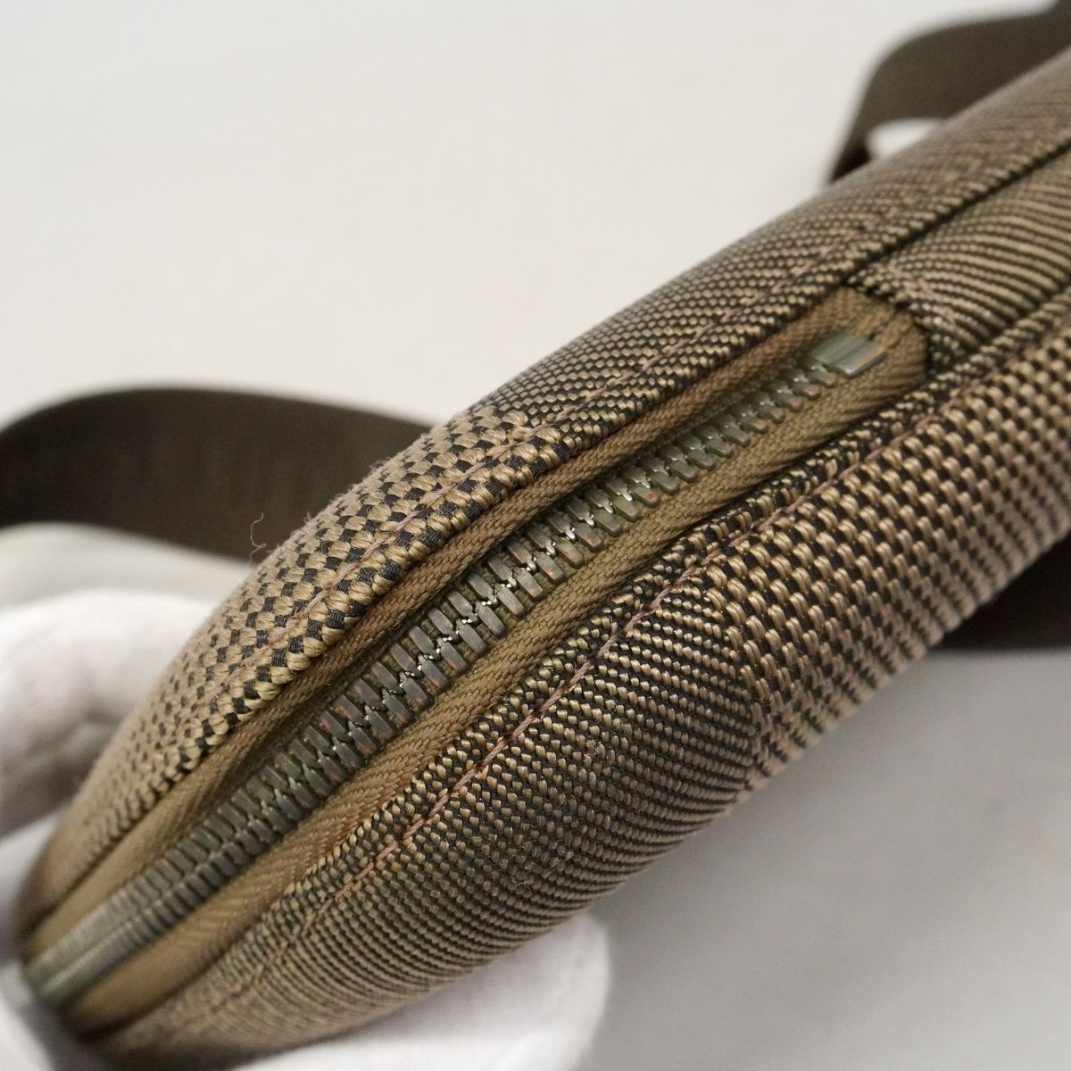 Louis Vuitton Belt Bag Damier Geant Maje Tail — view 6
