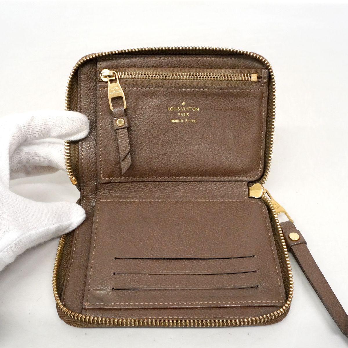 Louis Vuitton Wallet Monogram Empreinte Portefeuille Secret Compact Ombre — view 4