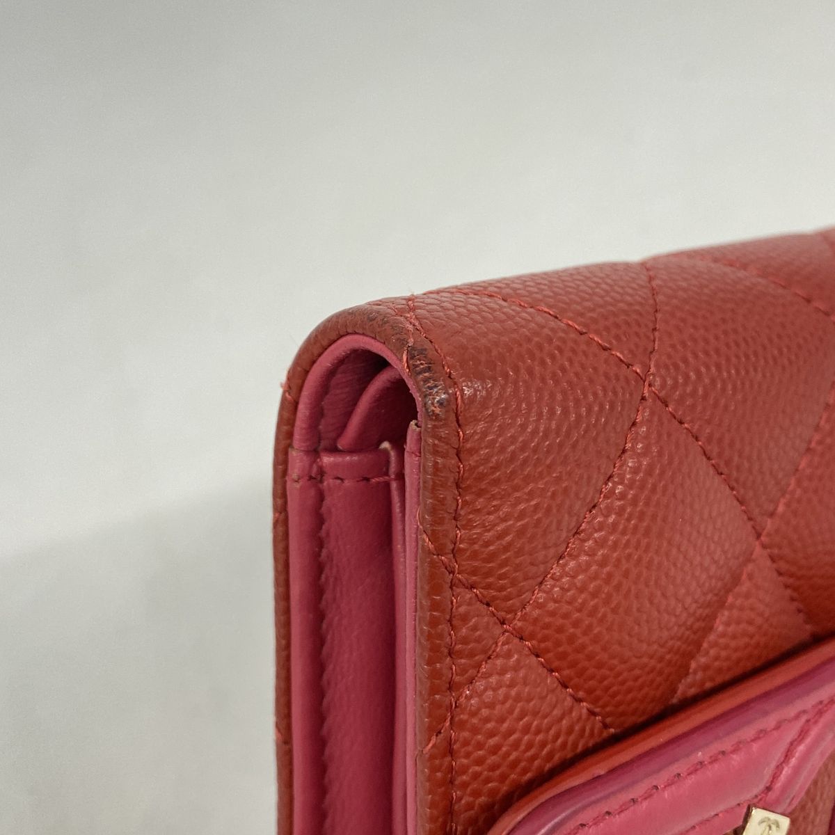 Chanel Trifold Wallet CC Filigree Caviar Leather Red Gold — view 6