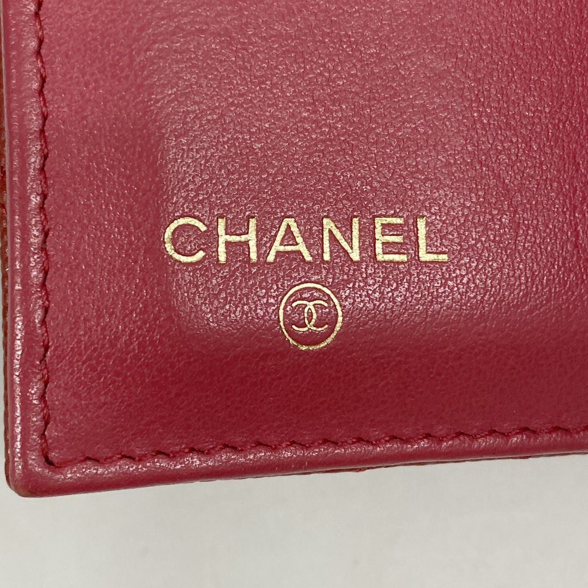 Chanel Trifold Wallet CC Filigree Caviar Leather Red Gold — view 4