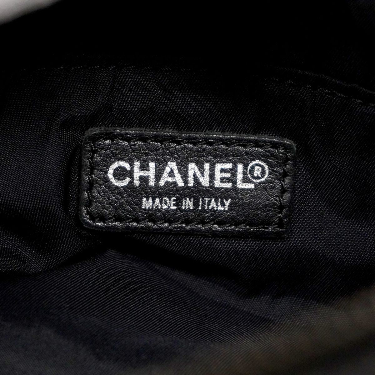 Chanel Vanity Bag New Travel Nylon Black — view 5