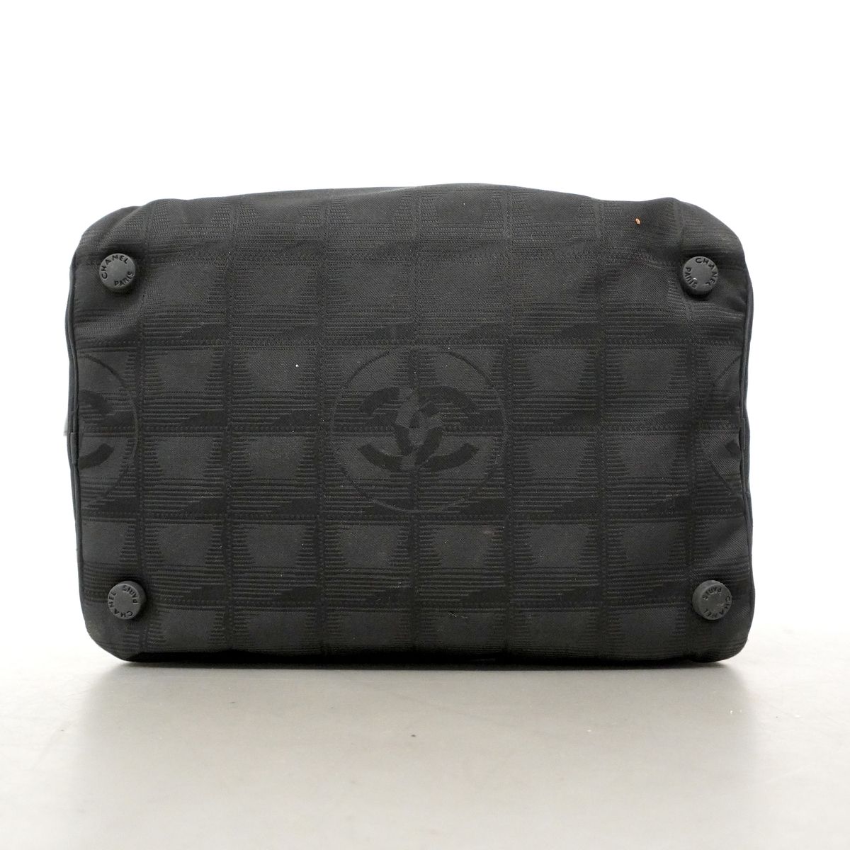 Chanel Vanity Bag New Travel Nylon Black — view 3