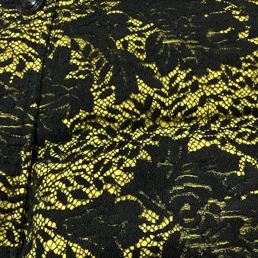 Versace Gianni Vintage Medusa Button Lace Padding Coat Black Yellow 42 — view 4