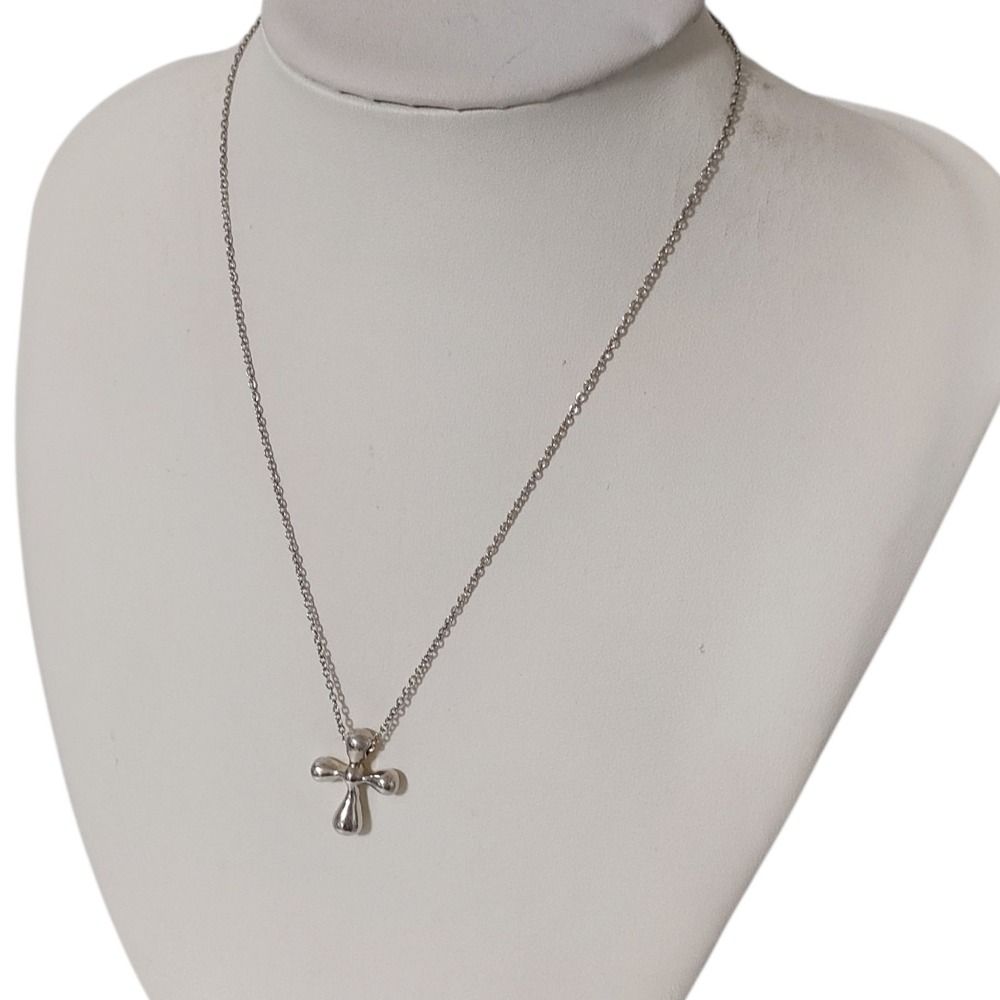 Tiffany & Co Small Cross Chain Pendant 925 Sterling Silver — view 8