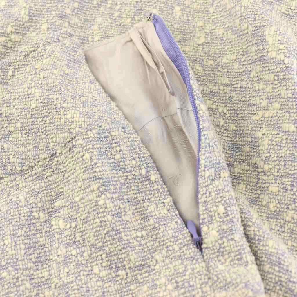 Chanel Boutique Tweed Skirt Knee-Length Ivory Navy 38 — view 3