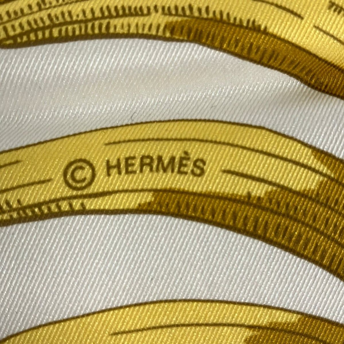 Hermes Scarf Carre 70 Ivory Light Pink Multi Vintage Tigre Royal — view 2