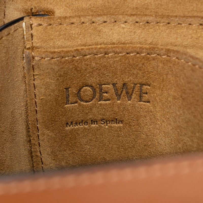 Loewe Gate Crossbody Shoulder Bag Brown Beige Leather — view 5