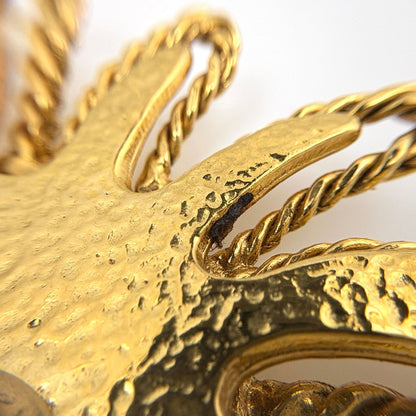 Chanel Brooch CC Logo Sun Gold Plated — view 3
