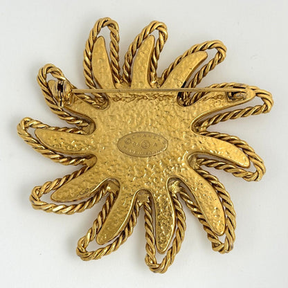Chanel Brooch CC Logo Sun Gold Plated — view 2