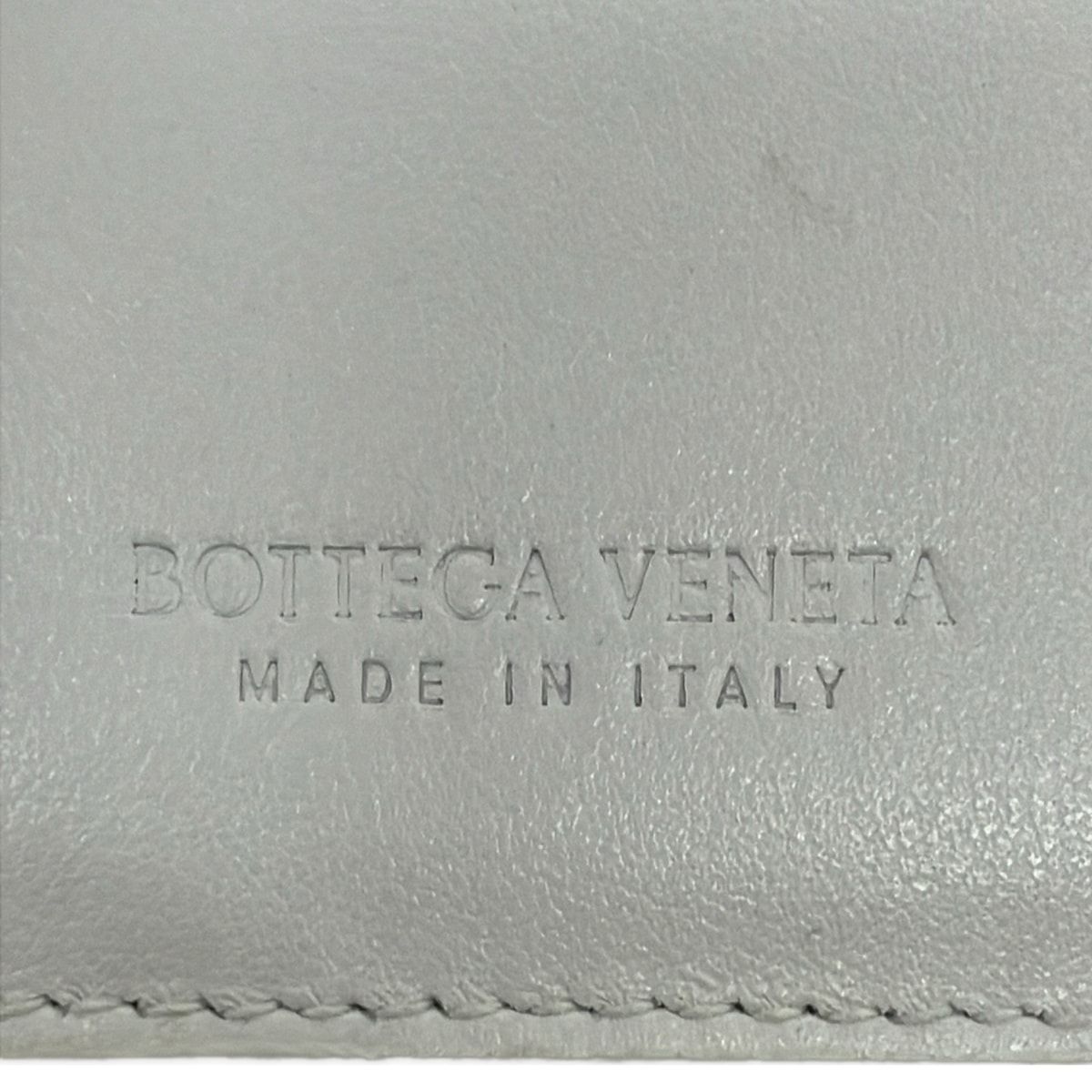 Bottega Veneta Bifold Wallet Maxi Intrecciato Cassette Leather Compact Ivory — view 5