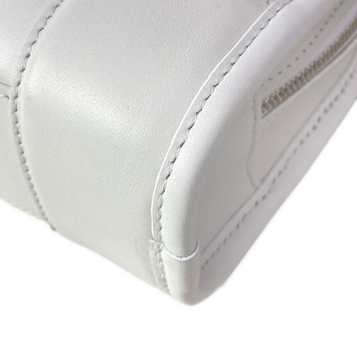 Loewe Amazona White Mini Bag — view 6
