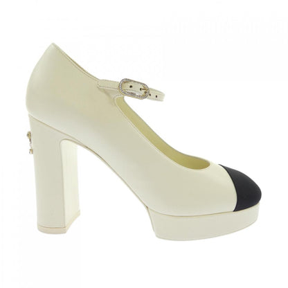 Chanel Pumps Heels Beige
