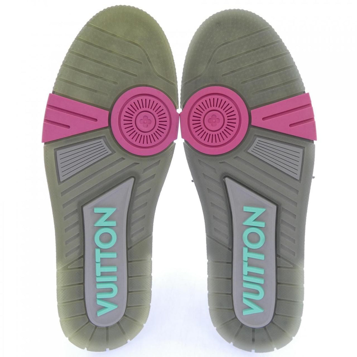 Louis Vuitton LV Trainer Line Sneakers — view 4