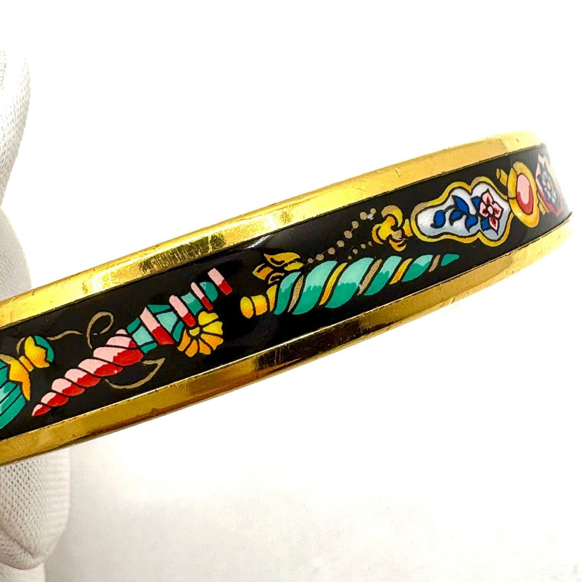 Hermes Enamel PM Shippo Bracelet Around the Timestamp — view 4