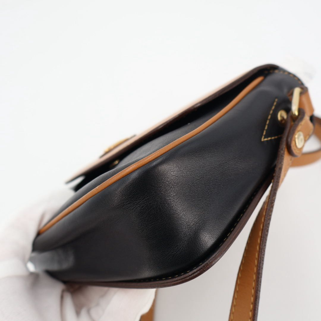 Celine Shoulder Bag Brown — view 6