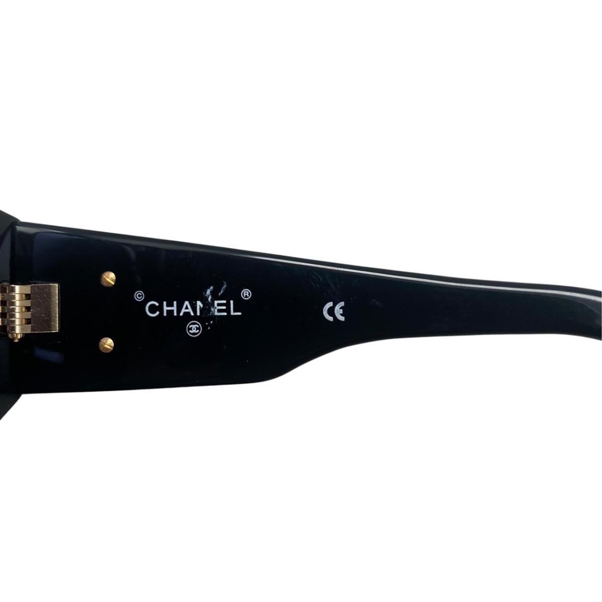 Chanel Sunglasses Quilted CC Logo Black Gold Eyewear — view 8
