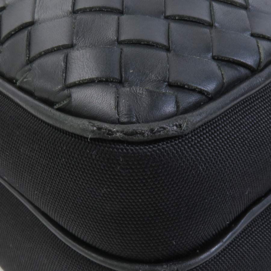 Bottega Veneta Belt Bag Intrecciato — view 6