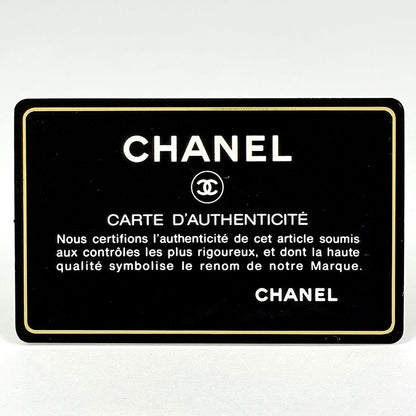 Chanel Shoulder Bag Quilted CC Logo Chain Leather Red — view 7