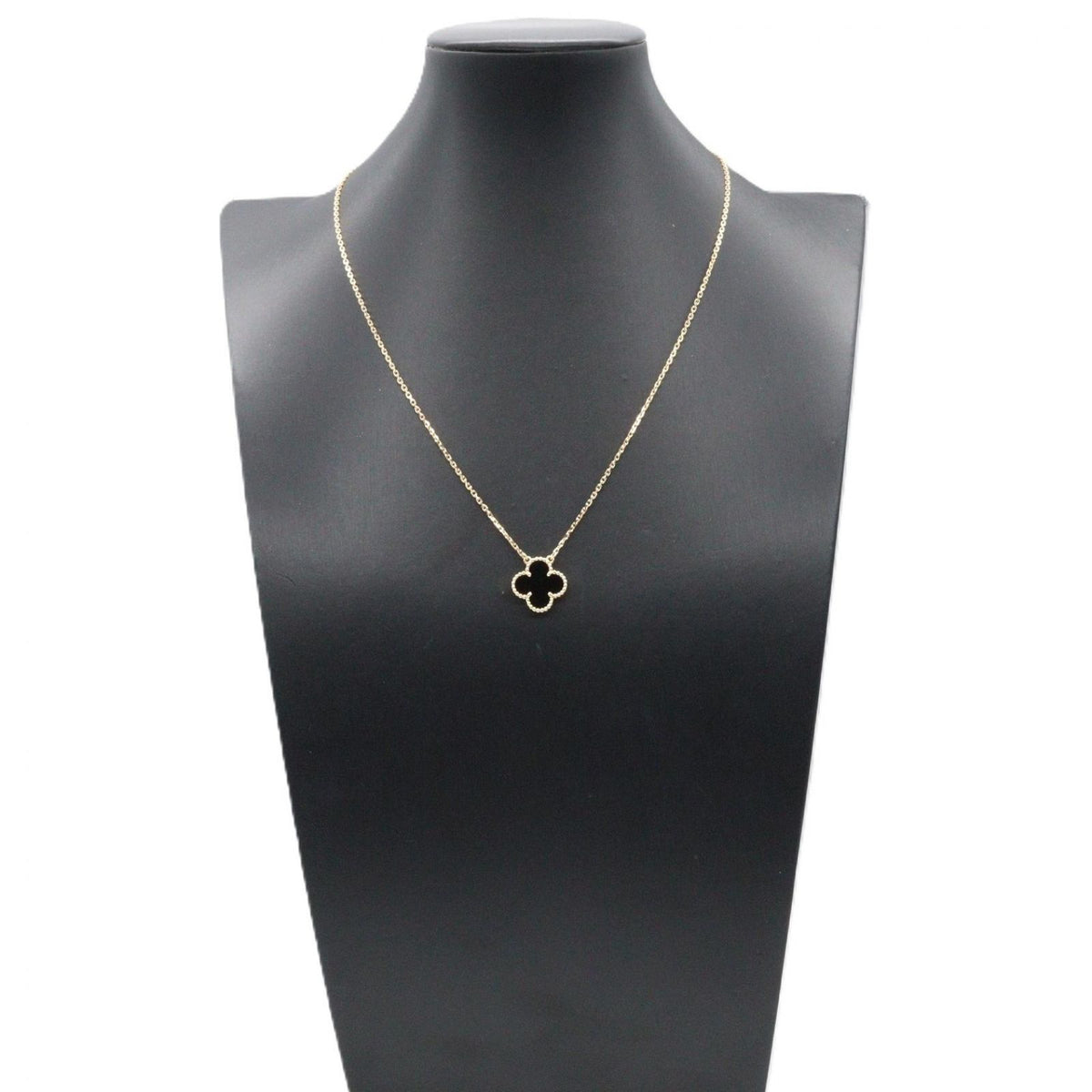 Van Cleef & Arpels Necklace Vintage Alhambra Onyx 41.5 18k — view 6