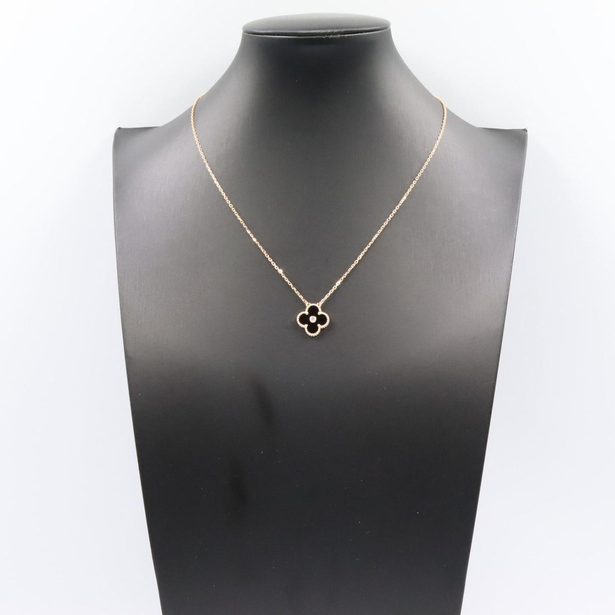 Van Cleef & Arpels Necklace Vintage Alhambra Onyx 41.5 18k Pink Gold Diamond — view 5