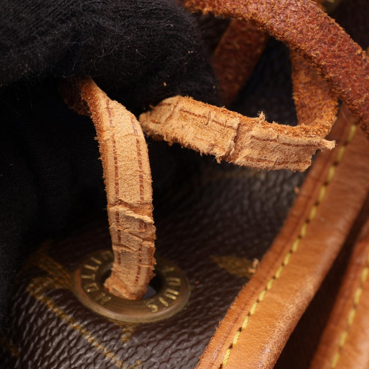 Louis Vuitton Backpack Montsouris MM Monogram Leather — view 6