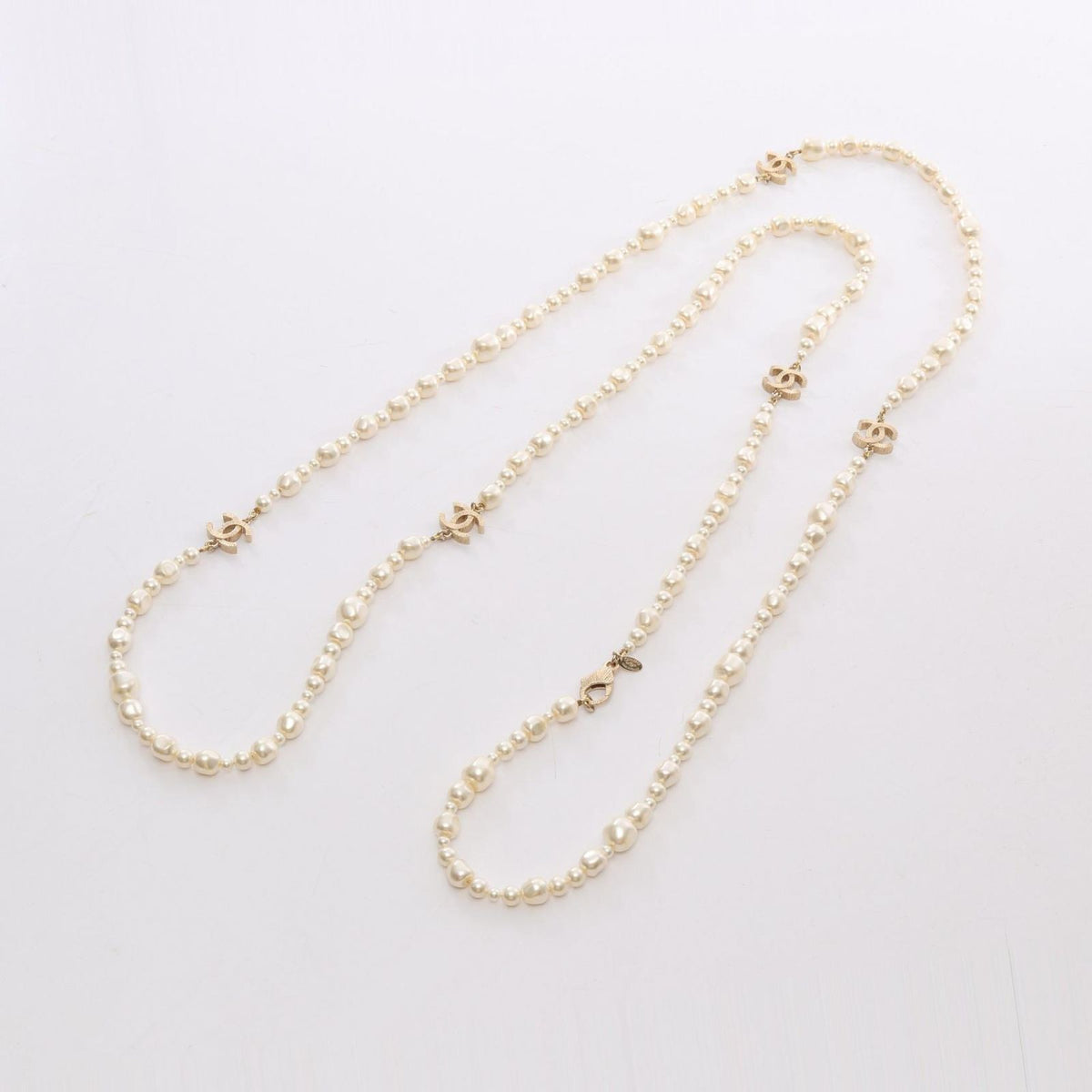 Chanel Necklace 12C CC Logo — view 2