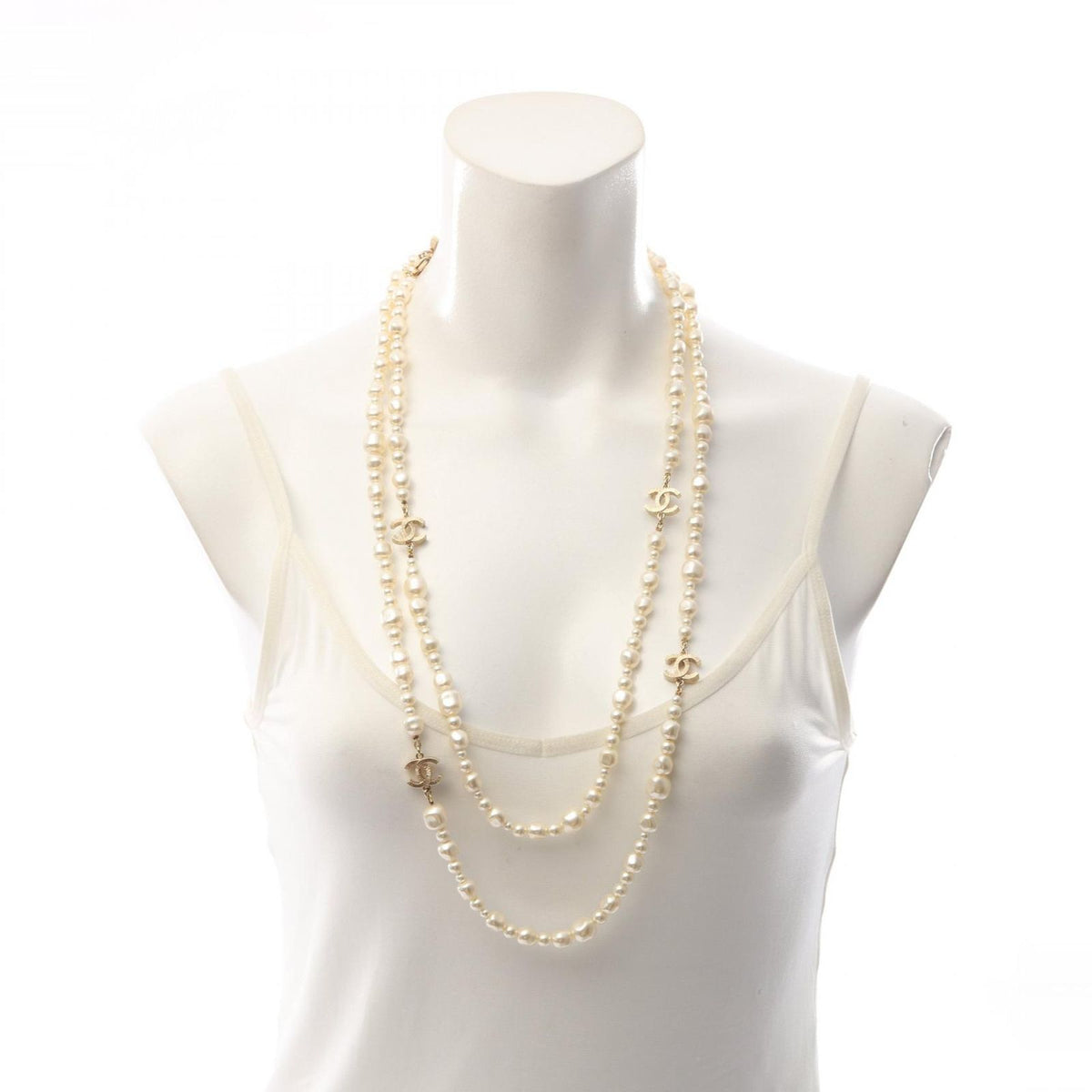 Chanel Necklace 12C CC Logo — view 5
