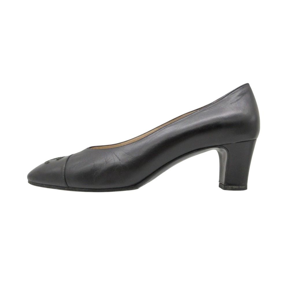 Chanel Pumps CC Logo Cap Toe Almond Toe Low Heels Black