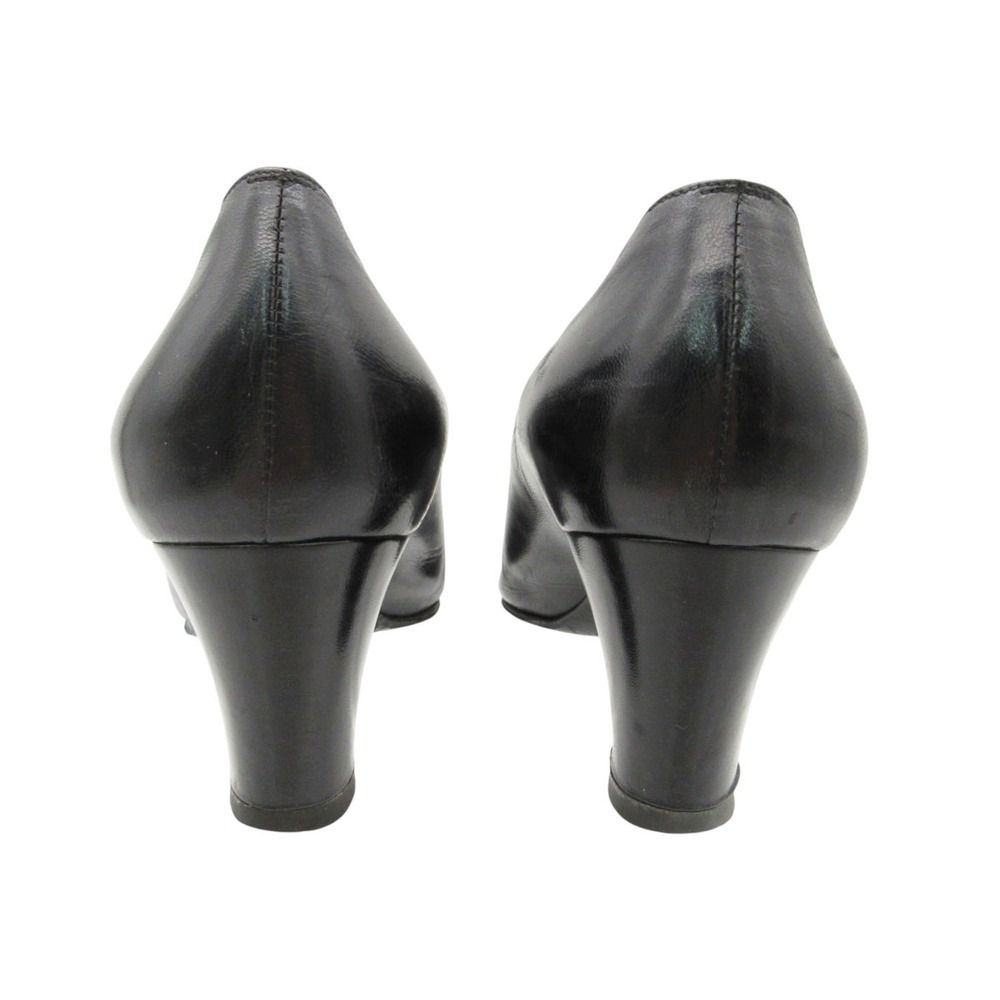 Chanel Pumps CC Logo Cap Toe Almond Toe Low Heels Black — view 5